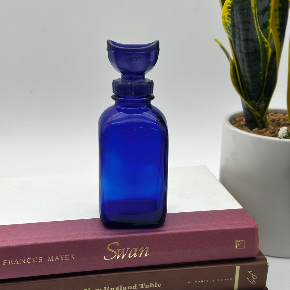 Cobalt Blue Glass 8oz Wyeth Collyrium Eye Wash Bottle Plastic Cap Marked 3
